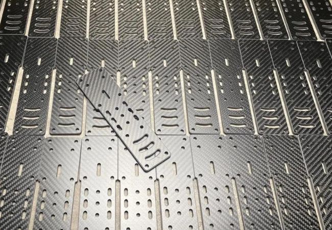 Fogli in fibra di carbonio da 3 mm per qualsiasi forma