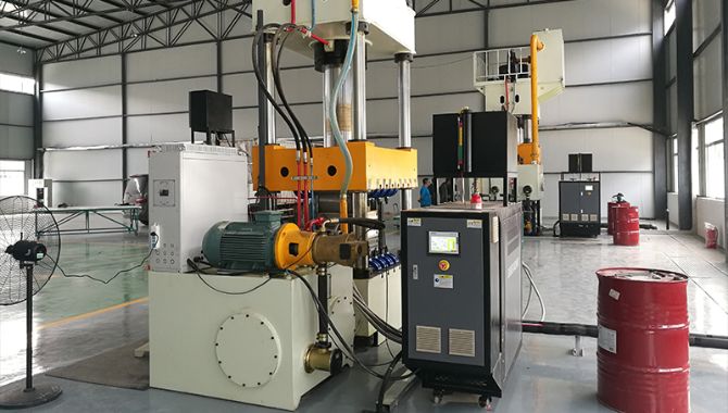 Proceso de producción avanzado del tubo octagonal de fibra de carbono JCC